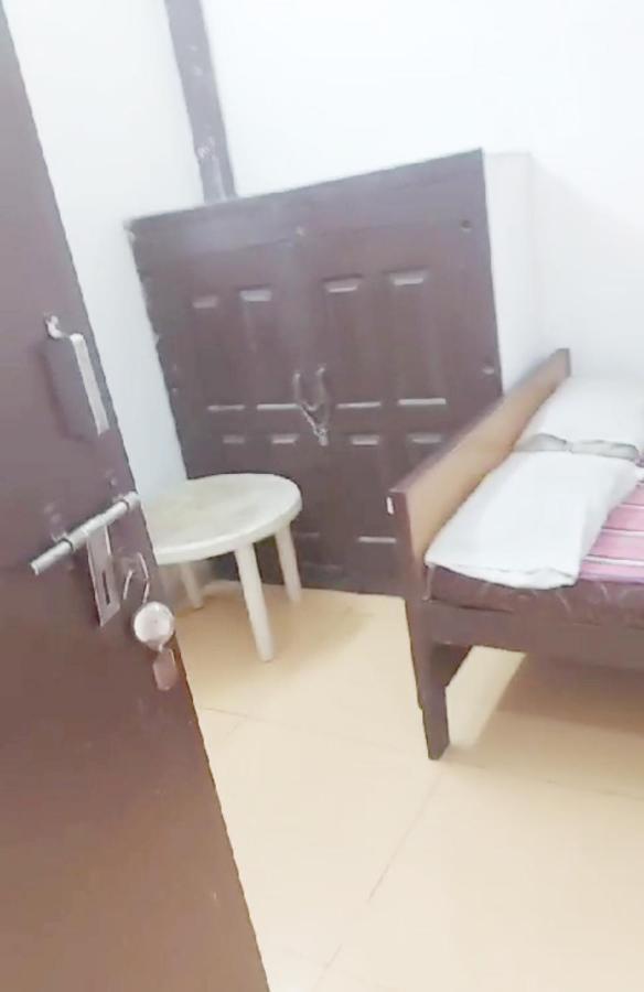 Gandhi Ganaga Guest House Váránaszi Kültér fotó