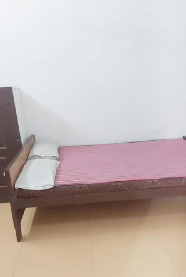 Gandhi Ganaga Guest House Váránaszi Kültér fotó