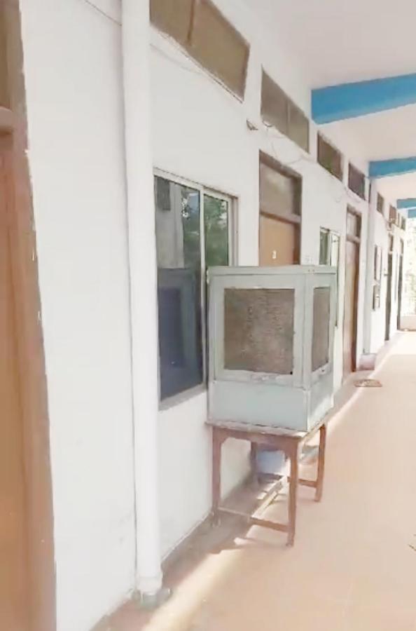 Gandhi Ganaga Guest House Váránaszi Kültér fotó